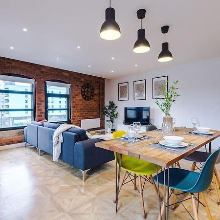 Luxury Oversized Apartment With Signature Bathroom Leeds  Exterior photo